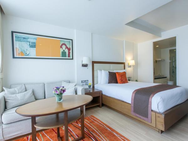 Oakwood Residence Sukhumvit 24 : photo 6 de la chambre studio supérieur
