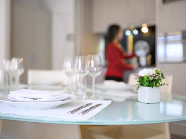 Swiss Luxury Apartments : photo 8 de la chambre appartement deluxe 1 chambre avec climatisation