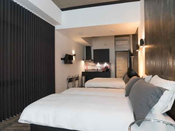 Midtown Hotel Rotterdam : photo 2 de la chambre studio familial