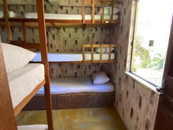 Hostel Da Bruna - Botafogo : photo 1 de la chambre lit simple dans dortoir mixte