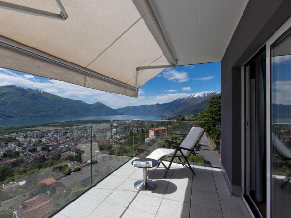 Hotel Stella SA : photo 7 de la chambre chambre double ou lits jumeaux premium - vue sur lac