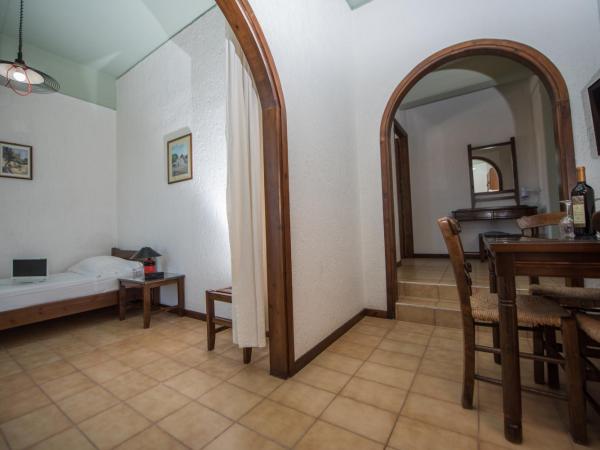 Mitos Village : photo 3 de la chambre chambre quadruple standard