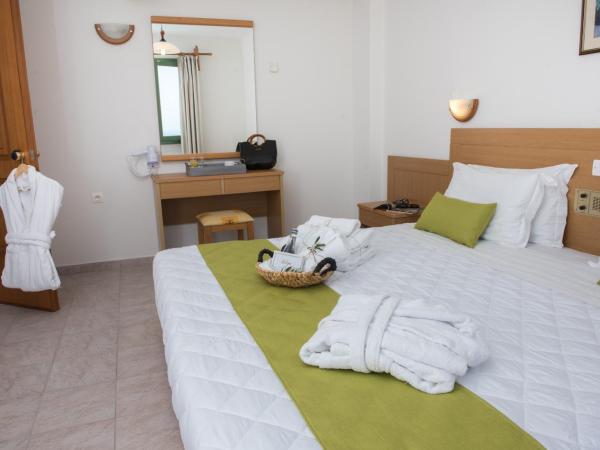 Mitos Village : photo 1 de la chambre chambre quadruple classique