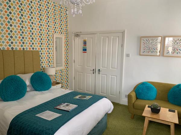 The Fylde International Guest House : photo 3 de la chambre chambre double