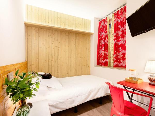 Hotel Okako San Sebastian : photo 3 de la chambre chambre simple - intérieure