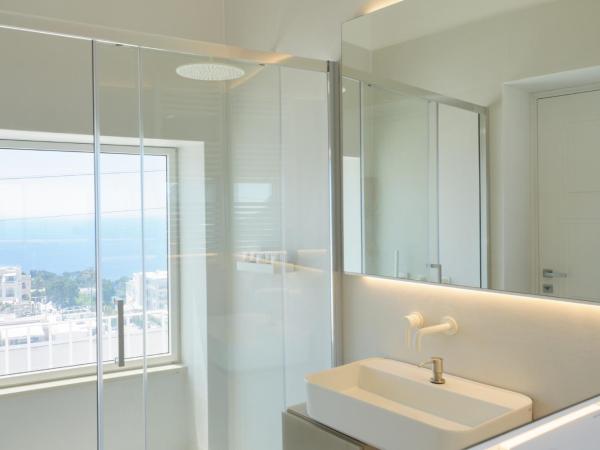 Sopramonte Exclusive Rooms : photo 6 de la chambre chambre double deluxe - vue sur mer