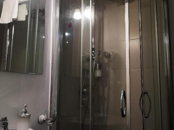 Hotel Valentino : photo 5 de la chambre chambre quadruple supérieure