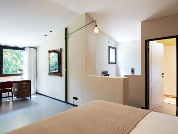 FONDATION CAB St-Paul-de-Vence : photo 4 de la chambre chambre lit king-size - vue sur mer