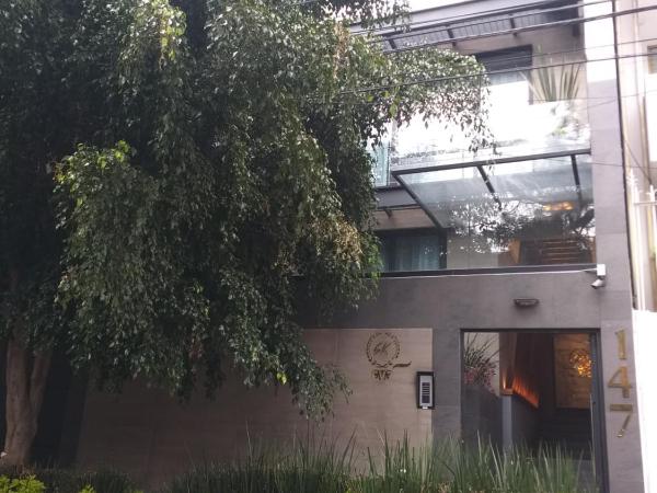 Business SUITES KEPLER : photo 2 de la chambre suite avec balcon