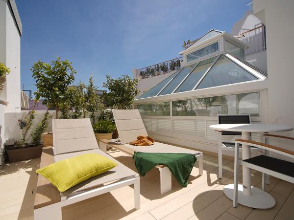 Plaza Mina Suites - Adults Recommended by Luxury Suites Cadiz : photo 1 de la chambre penthouse de luxe