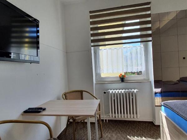 M-Tourist : photo 4 de la chambre chambre double