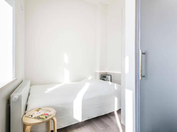 Lofty Kampus Garnizon : photo 3 de la chambre chambre double