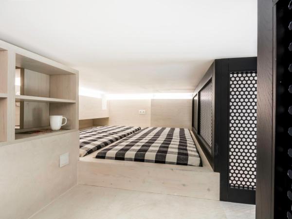 Lofty Kampus Garnizon : photo 3 de la chambre chambre lits jumeaux