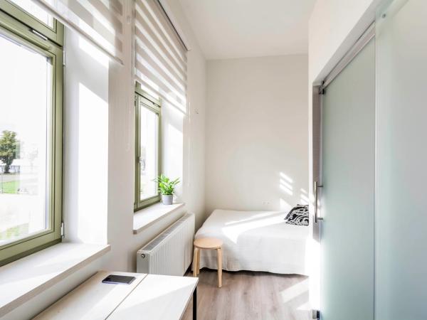 Lofty Kampus Garnizon : photo 4 de la chambre chambre double