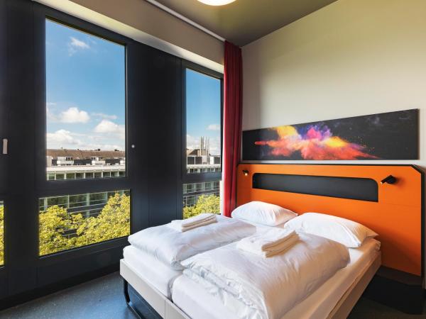 MEININGER Hotel Genève Centre Charmilles : photo 1 de la chambre chambre simple