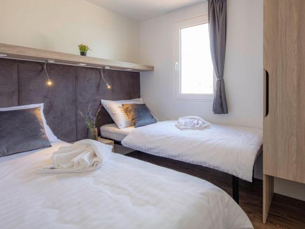 Terra Park Phalaris : photo 7 de la chambre mobile home marinus avec piscine