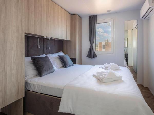 Terra Park Phalaris : photo 6 de la chambre mobile home marinus avec piscine