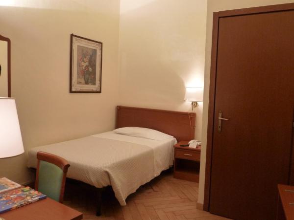 Hotel Antica Dogana : photo 2 de la chambre chambre simple standard