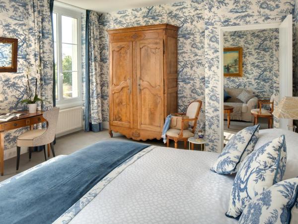 Le Manoir Les Minimes : photo 6 de la chambre suite prestige - manoir (1er Étage français)