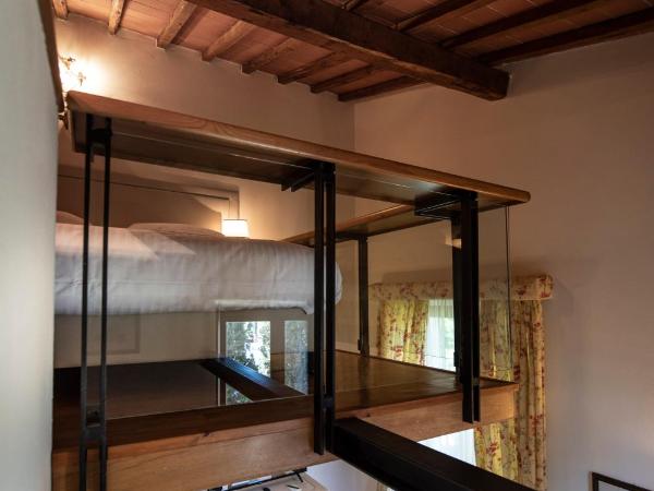 Villa Scacciapensieri Boutique Hotel : photo 2 de la chambre chambre triple supérieure - annexe