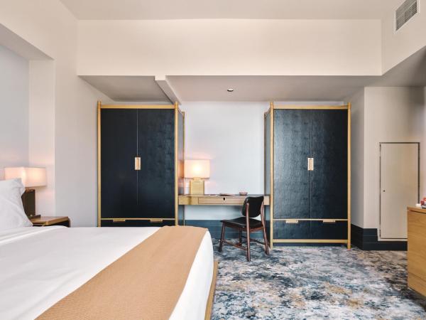 Clayton Hotel & Members Club : photo 2 de la chambre studio lit king-size