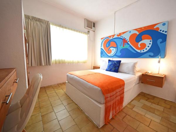 Emperador Vallarta Beachfront Hotel and Suites : photo 7 de la chambre chambre double standard