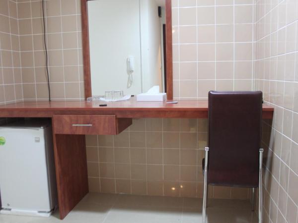 Africana Hotel : photo 3 de la chambre chambre simple