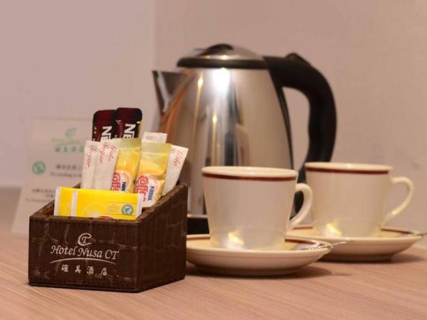 Hotel Nusa CT : photo 4 de la chambre chambre supérieure lit queen-size