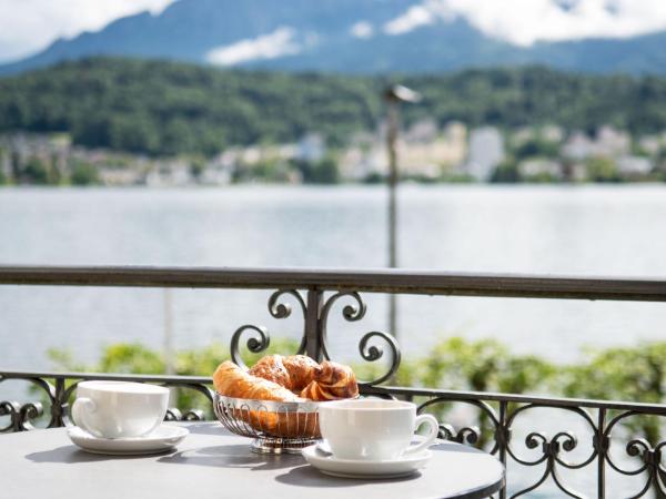 Hotel Seeburg : photo 5 de la chambre chambre lits jumeaux supérieure avec balcon - vue sur lac