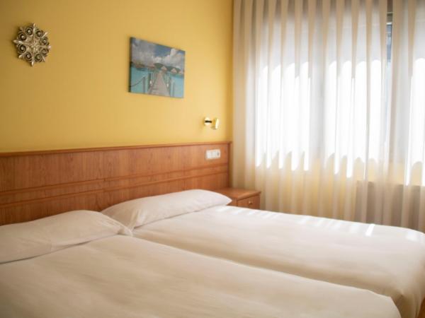 Hotel Alda Estación Oviedo : photo 1 de la chambre chambre lits jumeaux standard