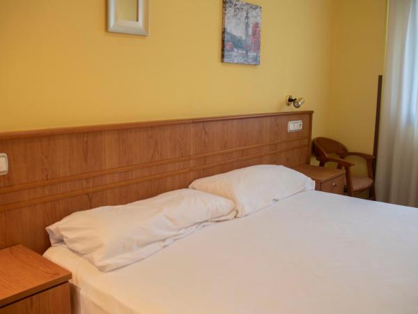 Hotel Alda Estación Oviedo : photo 1 de la chambre chambre lit king-size standard