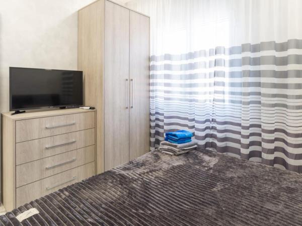 Dream House Rooms Malaga - Habitacion en el apartemento : photo 4 de la chambre chambre lit king-size standard