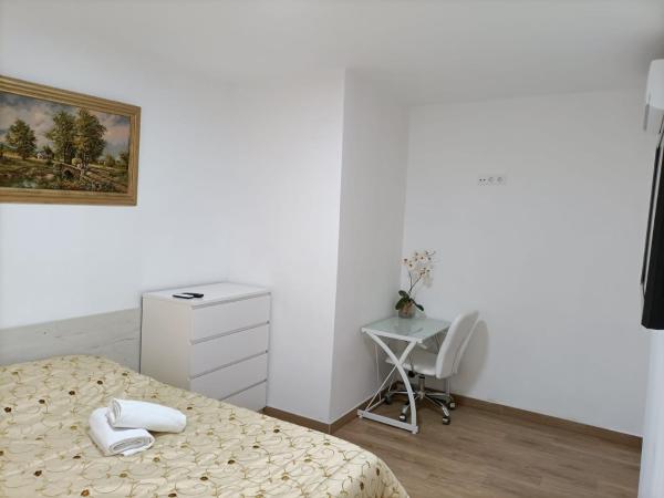 Guest House Lana Denia : photo 6 de la chambre chambre double