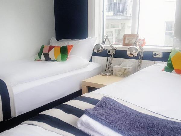 Refurinn Reykjavik Guesthouse : photo 2 de la chambre chambre lits jumeaux