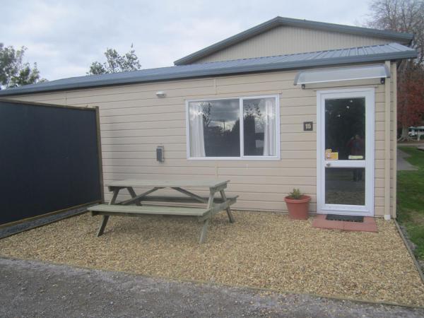 All Seasons Holiday Park : photo 1 de la chambre bungalow avec cuisine (8 adultes)