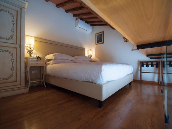 Villa Scacciapensieri Boutique Hotel : photo 1 de la chambre chambre double classique - annexe 