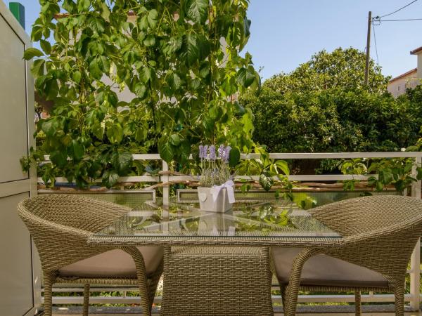 Apartments Kasalo : photo 6 de la chambre chambre double avec balcon