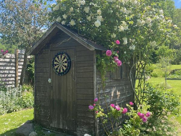 La Maison d'Aline - Honfleur - Maison d'Hôte De Charme A La Normande : photo 10 de la chambre chambre triple avec douche