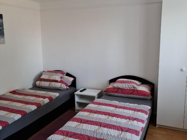 Arató Vendégház : photo 6 de la chambre appartement (4 adultes)