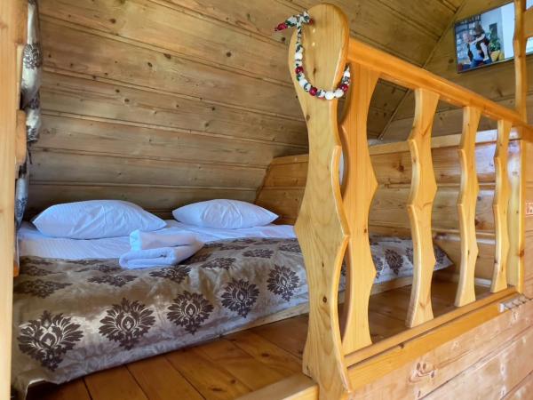 Pensjonat u Ani : photo 1 de la chambre petite chambre double Économique avec mezzanine 