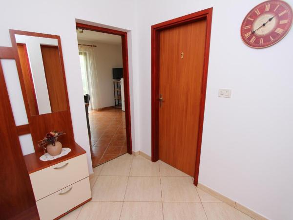 Rooms and Apartment Sanja : photo 8 de la chambre appartement 2 chambres avec terrasse