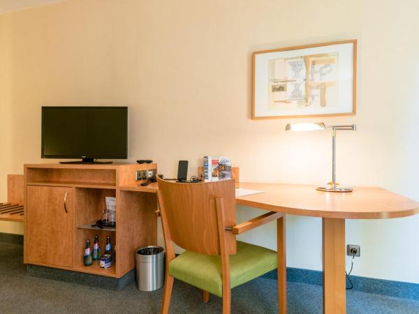 Schlosspark Hotel : photo 3 de la chambre chambre simple avec balcon