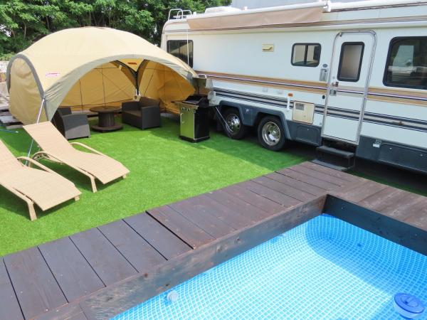 Osaka Hokko Marina HULL : photo 3 de la chambre dx camping car with twin beds and two extra beds