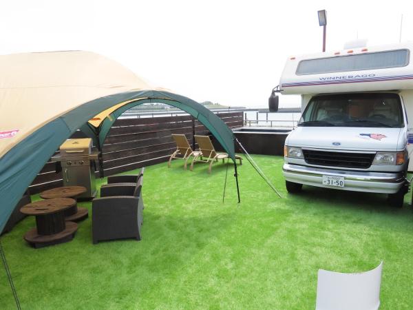 Osaka Hokko Marina HULL : photo 3 de la chambre camping car with twin bed and one extra bed