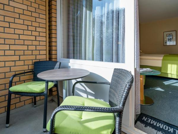 Schlosspark Hotel : photo 6 de la chambre chambre simple avec balcon