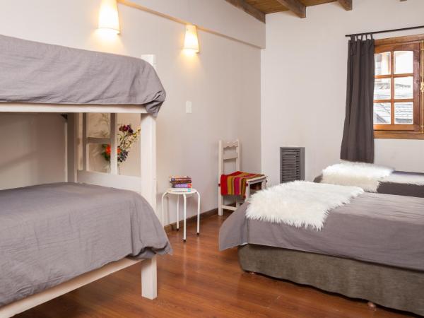La Justina Hostel : photo 3 de la chambre lit simple dans dortoir pour femmes