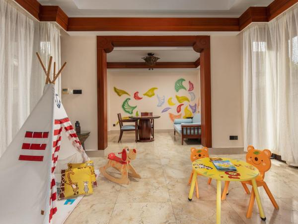 Pullman Sanya Yalong Bay Villas & Resort : photo 5 de la chambre villa familiale avec piscine privée et jardin