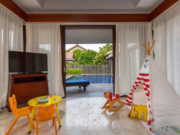 Pullman Sanya Yalong Bay Villas & Resort : photo 2 de la chambre villa familiale avec piscine privée et jardin