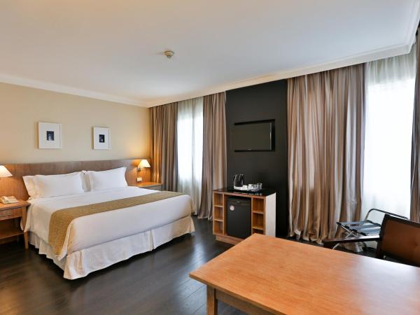 Park Inn by Radisson Berrini : photo 4 de la chambre chambre lit queen-size deluxe