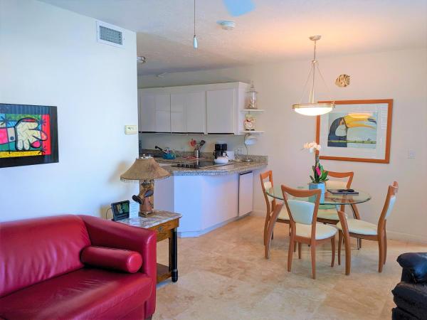 Manhattan Tower Apartment Hotel : photo 2 de la chambre appartement 101